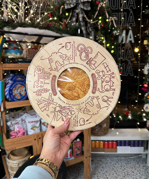 Giant Shortbread Cookie