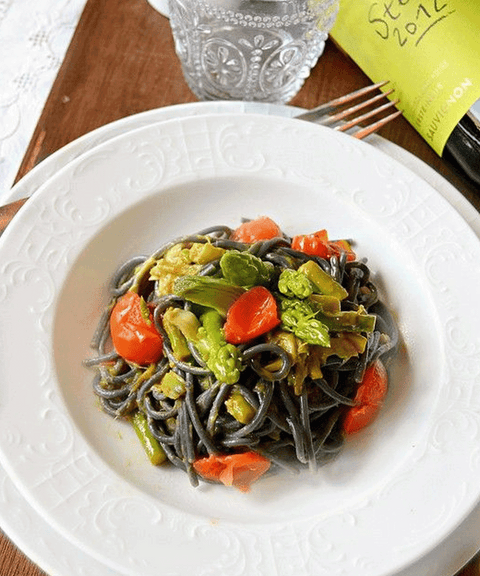 Squid-Ink Spaghetti with Capers & Paprika